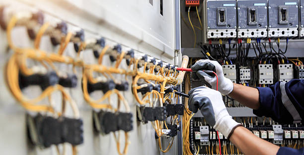 Professional Electrician technician working in Walnut, IL
